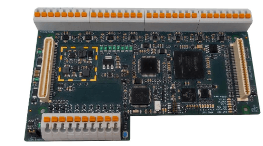 Carte 8 Voies Haute Fréquence