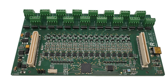 Carte 16 Voies Basse Fréquence